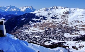 Ski Chalets in Verbier - Image Credit:Shutterstock